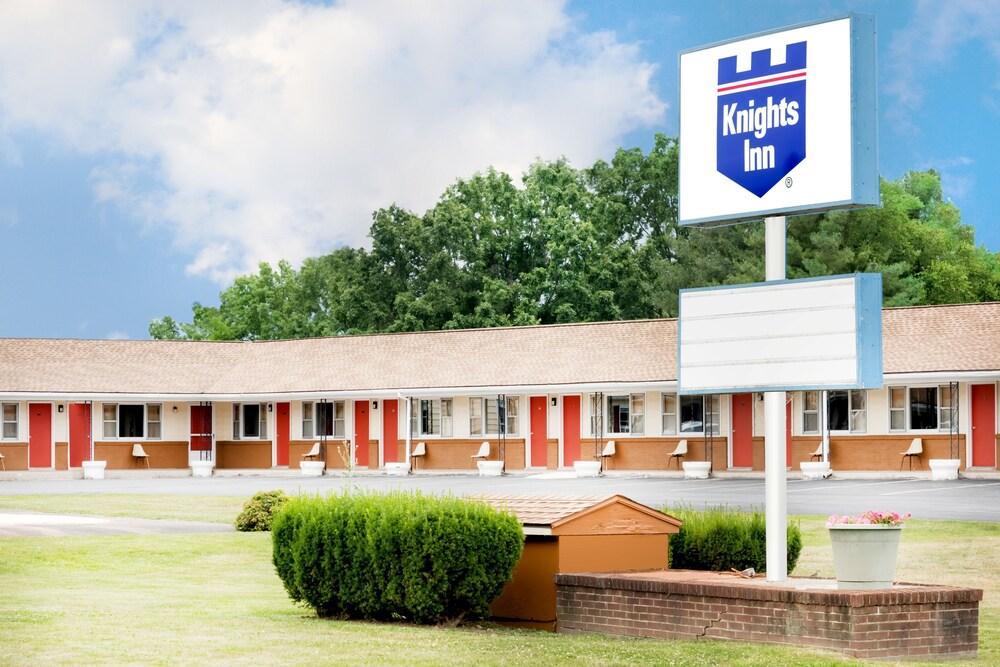 Budget Inn Mifflintown Exterior photo