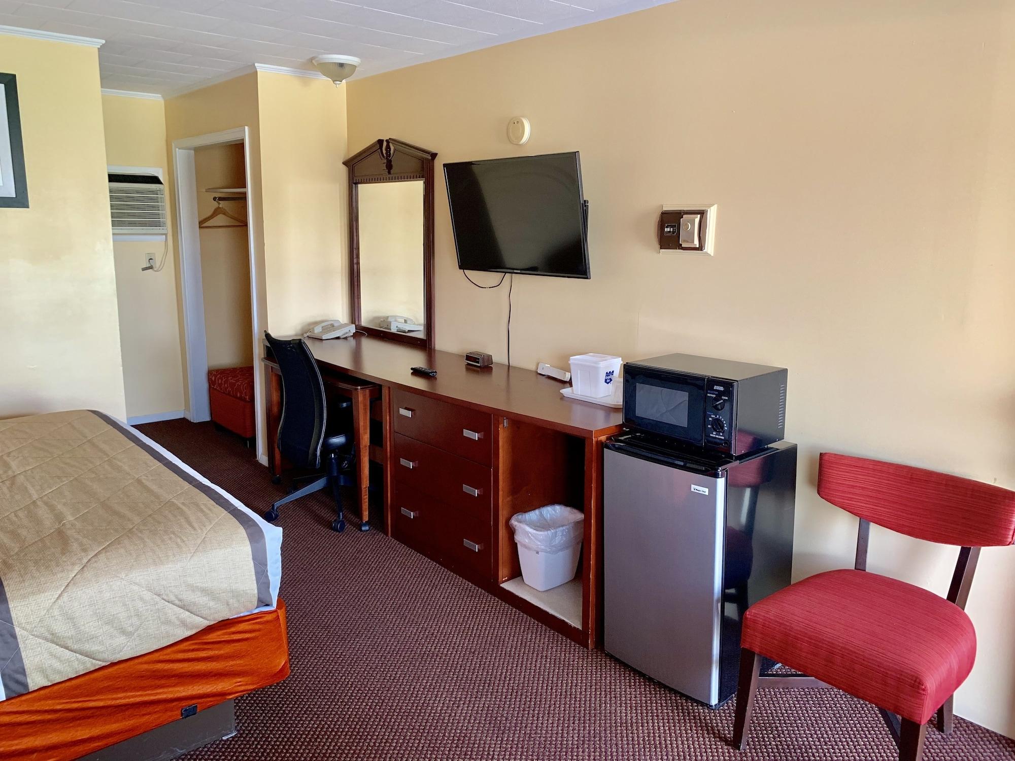Budget Inn Mifflintown Exterior photo